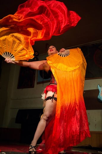 Gallery photo 7 of Allura Fette