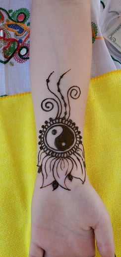 Gallery photo 2 of Alluring Henna Art