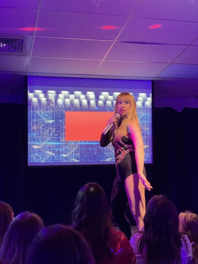 Gallery photo 17 of "Almost Eras - Taylor Swift Experience"