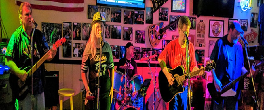 Gallery photo 8 of Almost Famous Band