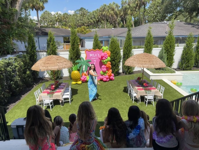 Gallery photo 4 of Aloha Dance by Ariel