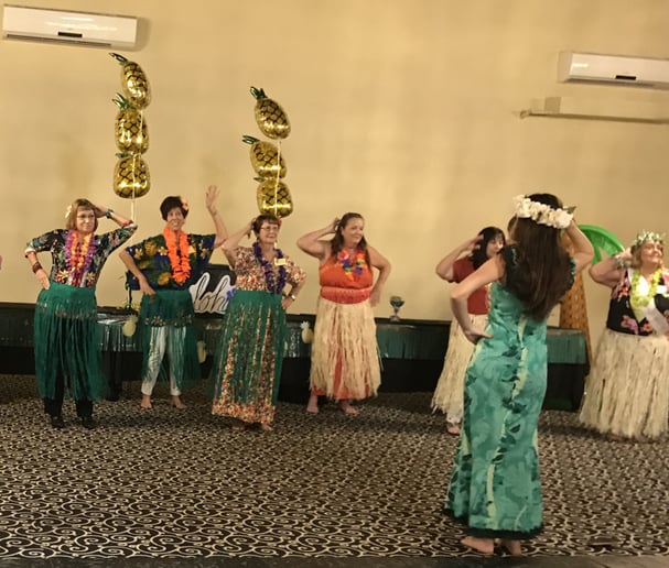Gallery photo 5 of Aloha Dance by Ariel