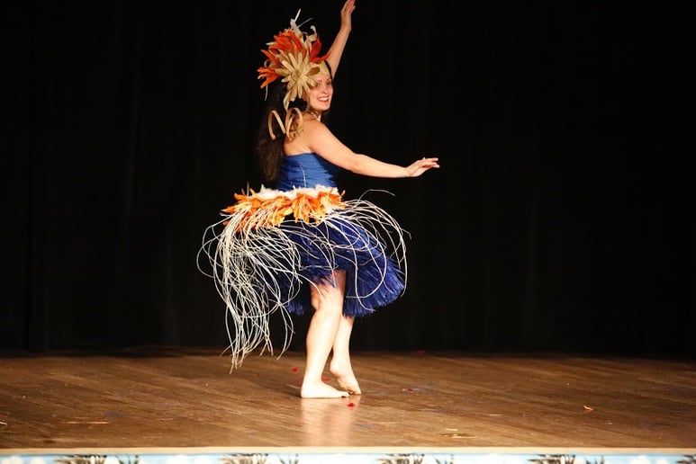 Gallery photo 5 of Aloha Dancers