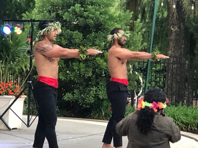 Gallery photo 34 of Aloha Productions Luau Inc
