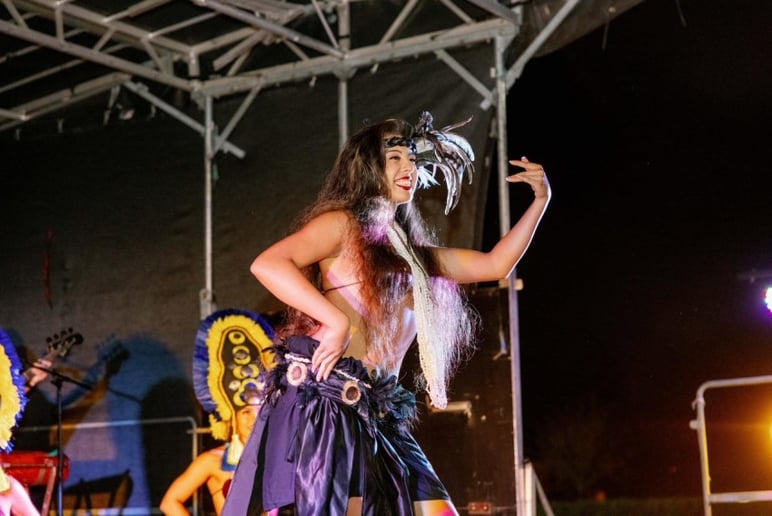 Gallery photo 32 of Aloha Productions Luau Inc