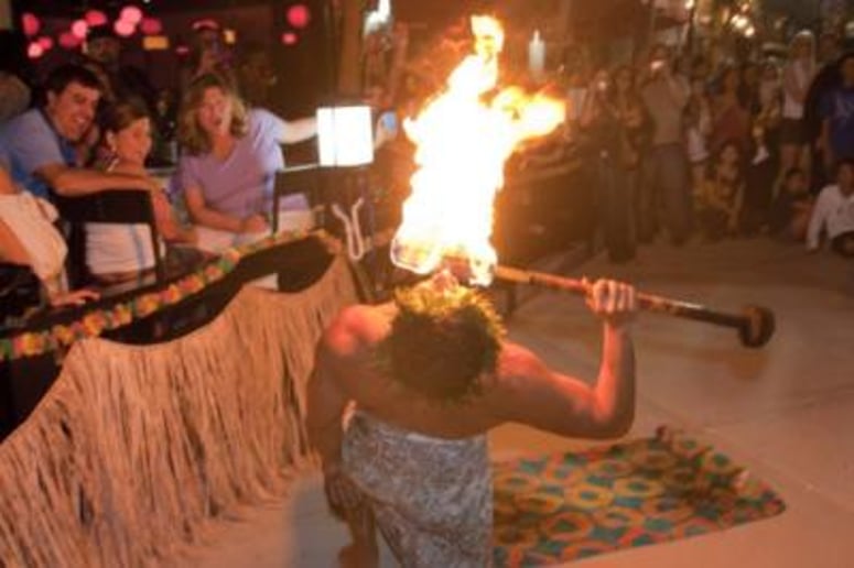Gallery photo 27 of Aloha Islanders