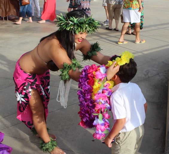Gallery photo 17 of Aloha Islanders