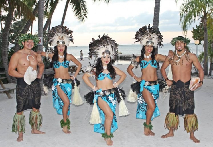 Gallery photo 33 of Aloha Islanders