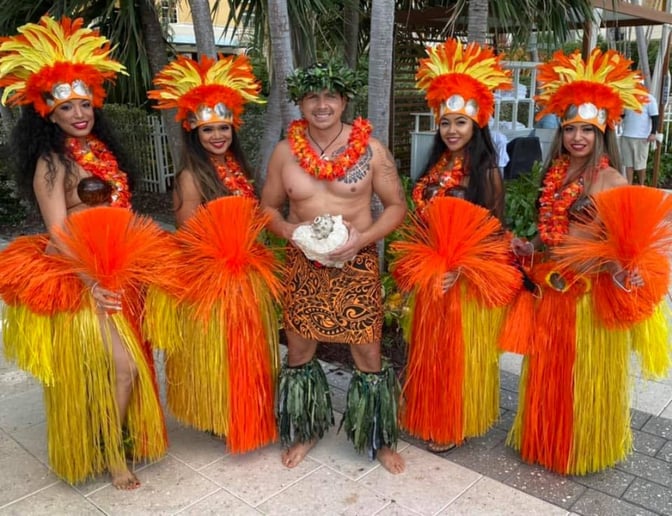 Gallery photo 24 of Aloha Islanders