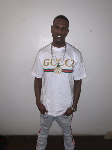 Gallery photo 1 of Always talking money entertainment