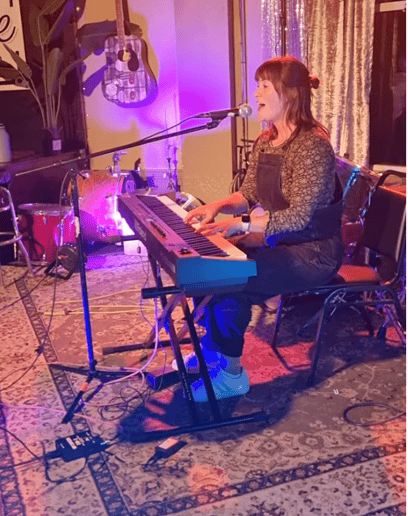 Gallery photo 1 of Aly Massa Music