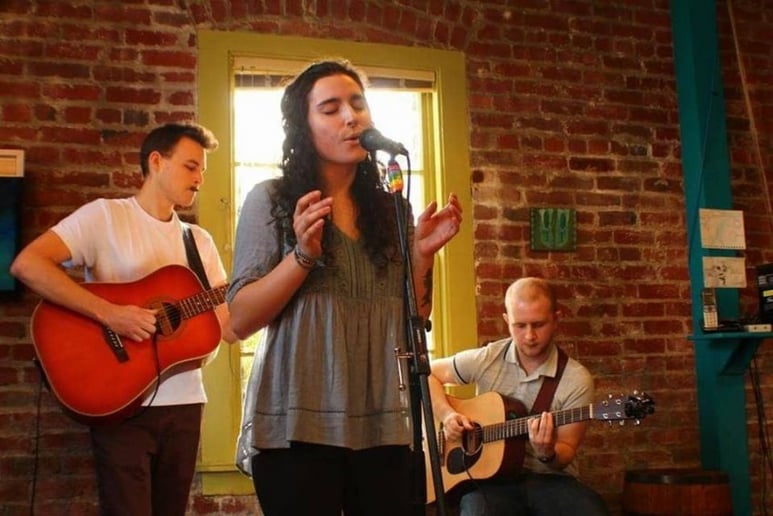Gallery photo 1 of Aly Rose Trio