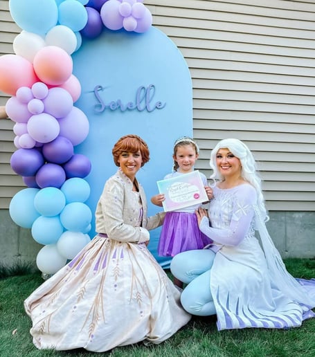Gallery photo 7 of Alyssa's Happily Ever Afters
