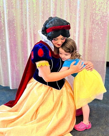 Gallery photo 8 of Alyssa's Happily Ever Afters