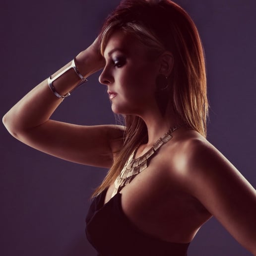 Gallery photo 7 of Amanda Earhart