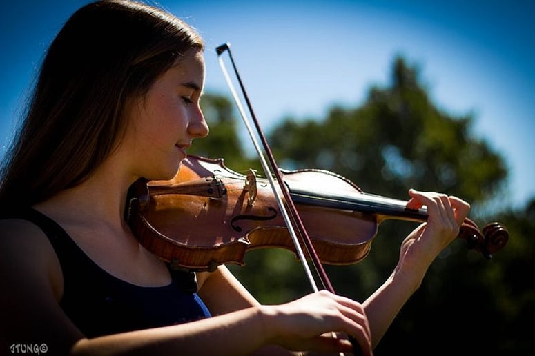 Gallery photo 6 of Amanda Tillemann Violin