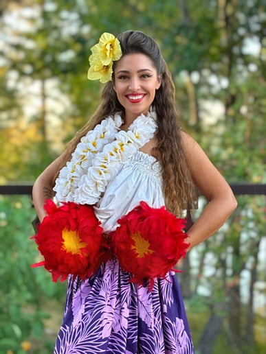 Gallery photo 25 of Amanda Lee of Wildfire Arts Entertainment