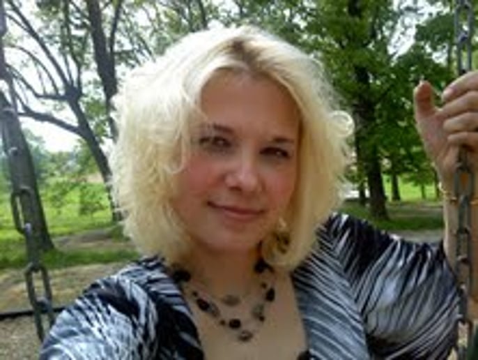 Gallery photo 1 of Amanda Nelson
