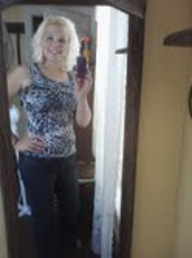 Gallery photo 2 of Amanda Nelson