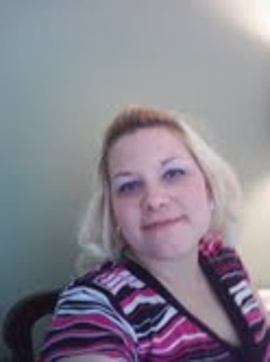 Gallery photo 3 of Amanda Nelson