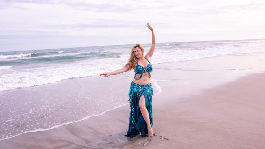Gallery photo 3 of Amara