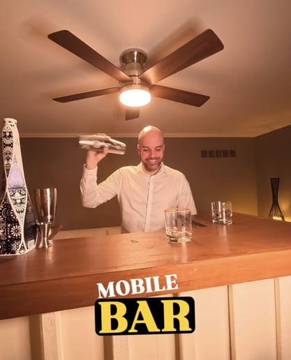 Gallery photo 1 of Amaretto Mobile Bar