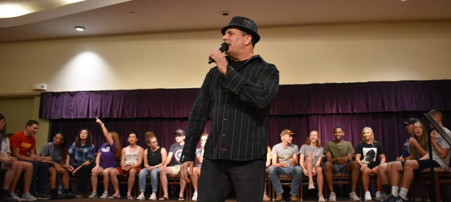Gallery photo 6 of Amazing Auctioneer Kevin Stone