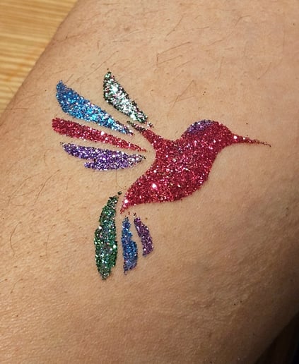 Gallery photo 7 of Amazing Brush and Glitter