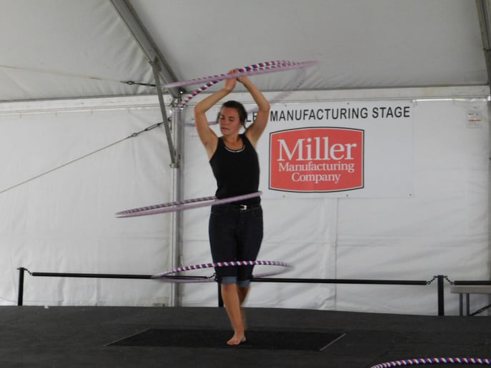 Gallery photo 3 of Amazing Hoopster