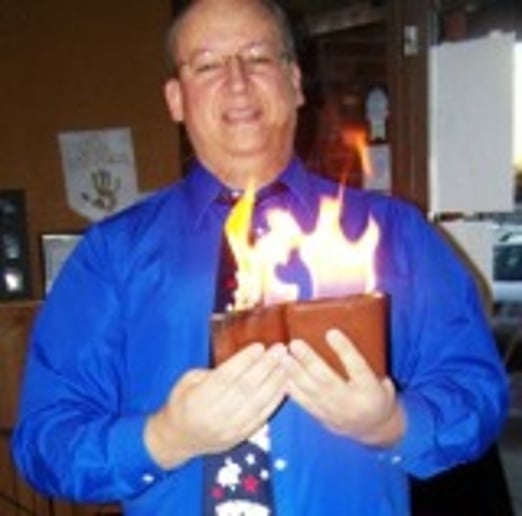 Gallery photo 10 of Amazing Mike Magic