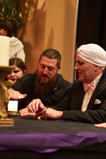 Gallery photo 3 of Amazing Seance