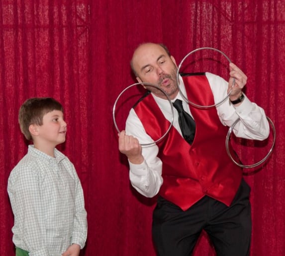Gallery photo 10 of Amazing Stanley, Magician