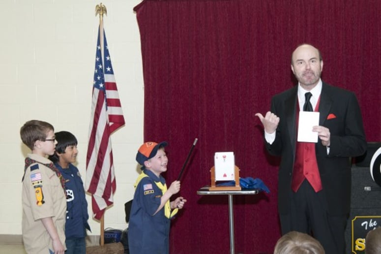 Gallery photo 7 of Amazing Stanley, Magician