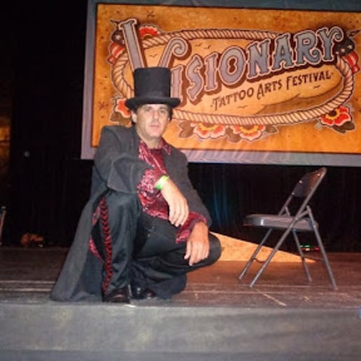 Gallery photo 12 of The Magic of Vince
