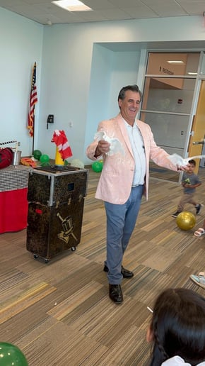 Gallery photo 17 of The Magic of Vince