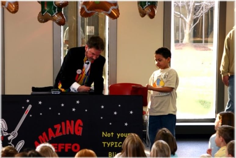 Gallery photo 5 of Amazing Jeffo: Not Your Typical Blind Magician
