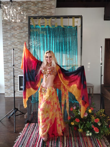 Gallery photo 3 of Amber Belly Dance
