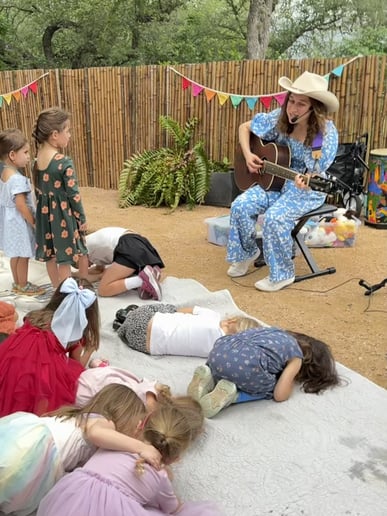Gallery photo 2 of Amber Blue Music