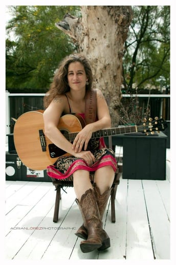Gallery photo 1 of Amber Lucille