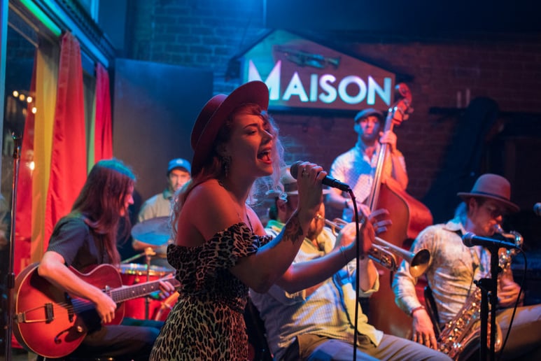 Gallery photo 1 of Amber Rachelle & The Sweet Potatoes
