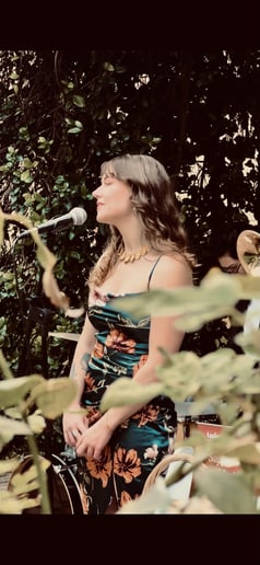 Gallery photo 4 of Amber Rachelle & The Sweet Potatoes