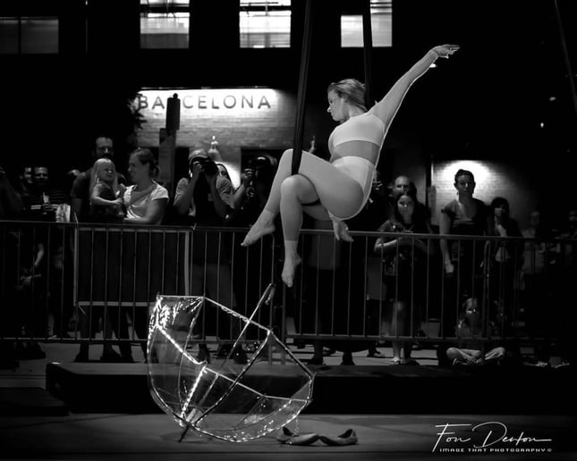 Gallery photo 4 of The Black Lake Siren