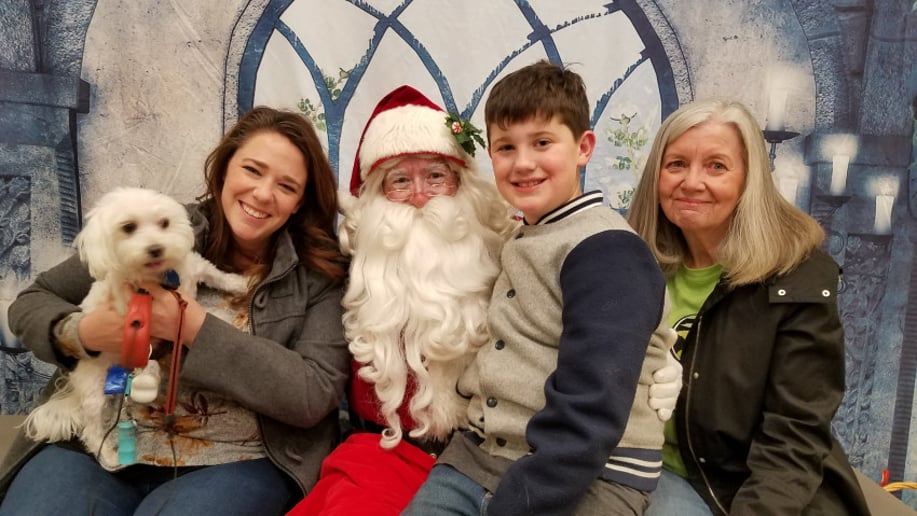 Gallery photo 41 of AmerEvents Sant-A-Grams