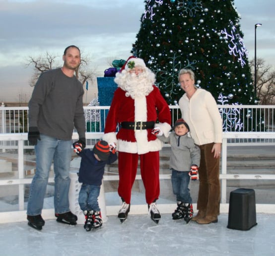 Gallery photo 37 of AmerEvents Sant-A-Grams