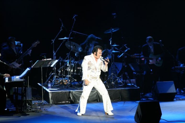 Gallery photo 4 of Elvis The Legend Continues