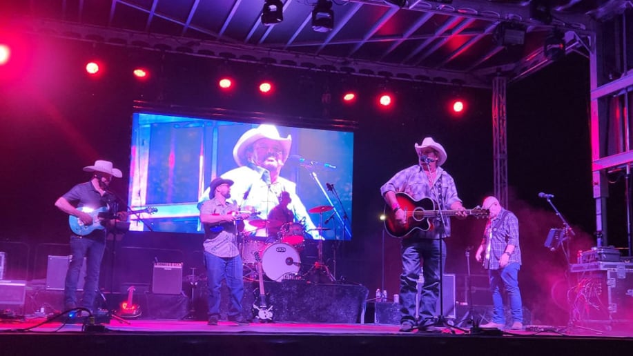 Gallery photo 3 of American Soldier: A Toby Keith Tribute