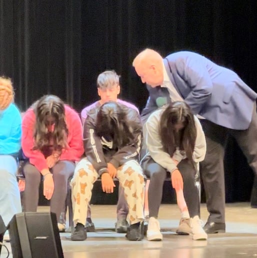 Gallery photo 3 of America's Fastest Hypnotist