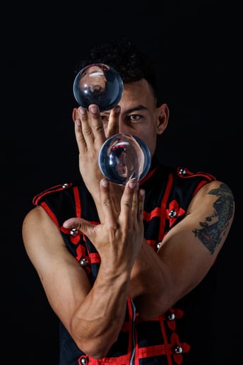 Gallery photo 5 of Americo circus show