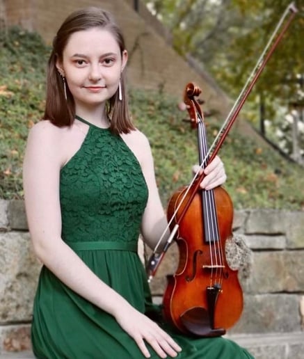 Gallery photo 2 of Karen Amorous, Solo Violinist