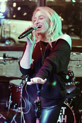 Gallery photo 1 of Amy Albert
